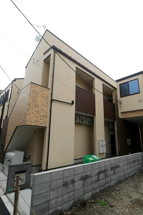 Latte池袋本町の外観