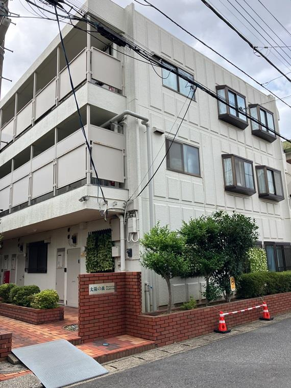 太陽の森マンション　パート１０２
