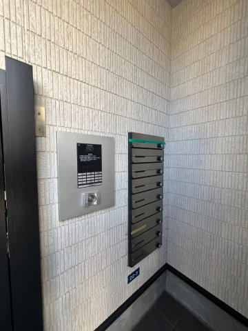 アロウ内浜町(アロウ　ウチハマチョウ)　名古屋市賃貸　仲介手数料無料のエントランス