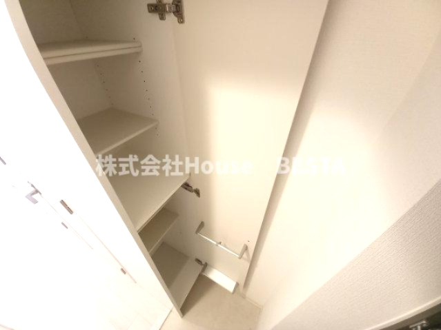 エスリード神戸三宮の収納