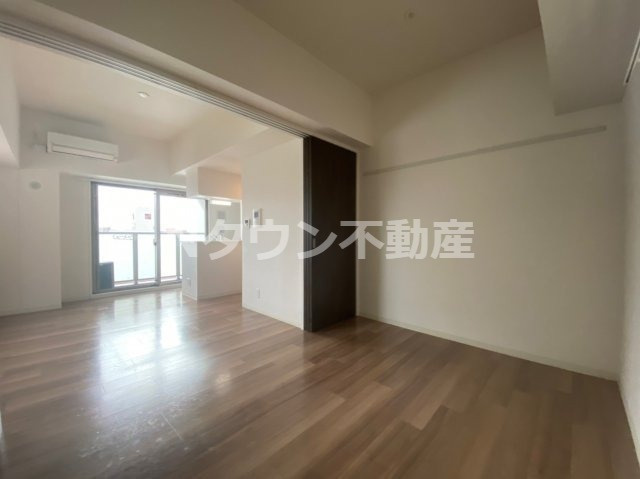 【洋室】 | プレサンス金山デュアル | 広々とした洋室です