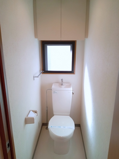 ソネットヨシナガのトイレ|★トイレに窓あり★