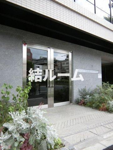 板橋区坂下２丁目の賃貸マンションのエントランス