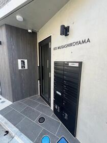 レクス武蔵小山のエントランス