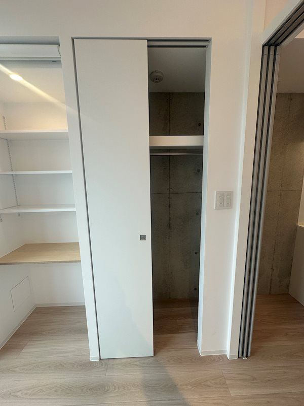 新品家具付きマンション高田馬場4(KaGood東京)の収納
