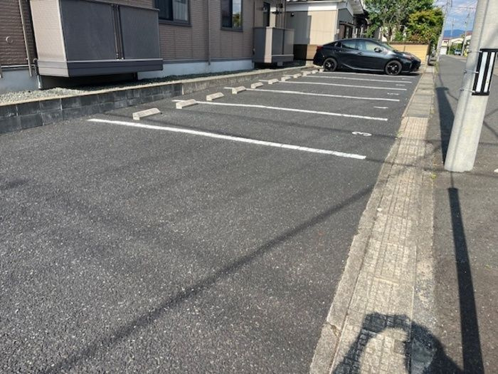 エスぺランサの駐車場