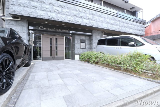 【エントランス】 | プレサンス大須プライマル | 建物の内部です