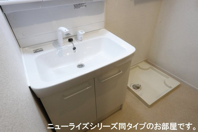 ソラーナ・ウキハⅢの洗面所