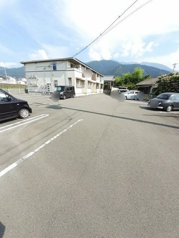 Ｈｅａｒｔ未来Ⅱ　Ｂの駐車場