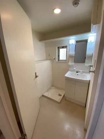 福岡市博多区那珂１丁目のアパートの洗面所