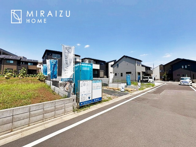 【周辺】 | 閑静な住宅街で叶える穏やかな暮らし。大切な家族に笑顔を。大切な家族に安らぎを。家族の絆が深まる、そんな住まいです。