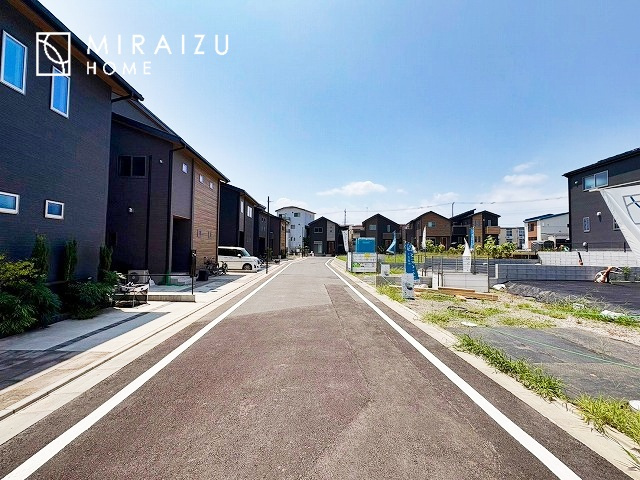 【間取り】 | 【間取り図：6号棟】ご家族様のプライベート空間が確保できる素敵な間取りです。また敷地ゆったりですので、おうち時間を楽しむのにもぴったりですね♪