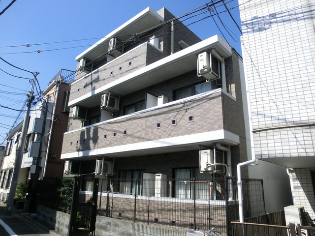 ハイネス14の外観|タイル貼りのきれいなマンションです♪