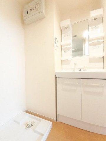イーストサイドの洗面所