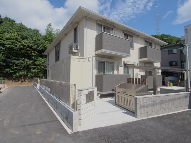 レセンテ安東の外観