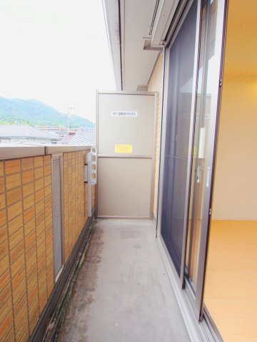 リヴェール上安駅前のバルコニー