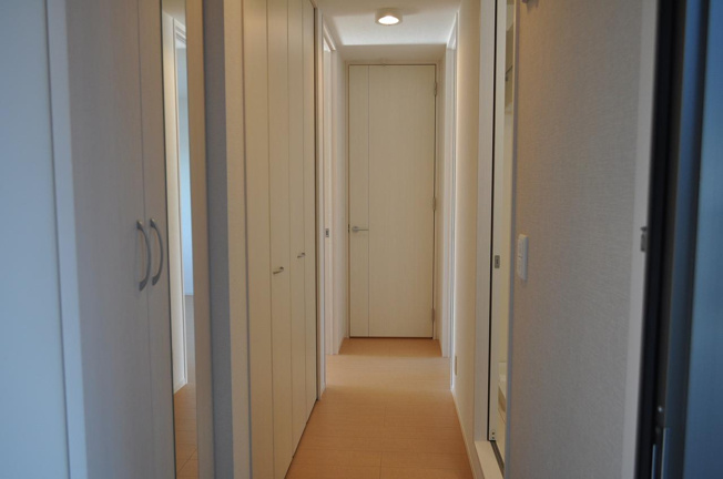 【玄関】 | ※同タイプ施工の参考写真です