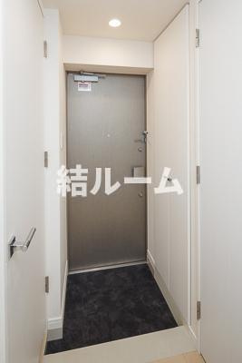 豊島区雑司が谷３丁目の賃貸マンションの玄関