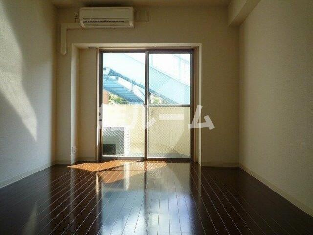 練馬区貫井５丁目の賃貸マンションの居間・リビング