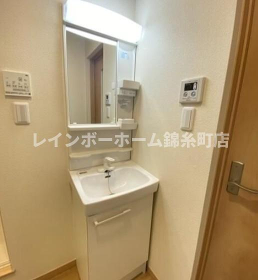 モンレーヴノールの独立洗面台