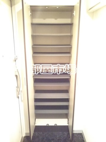 ラビエール東京のその他|シューズボックス