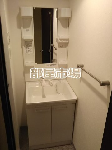 ラビエール東京の洗面所