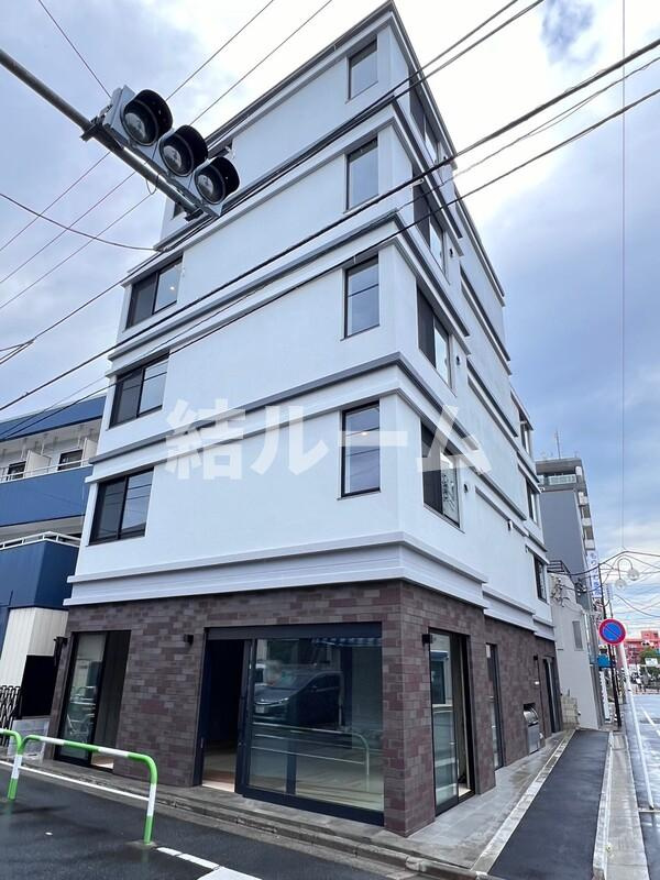 豊島区要町３丁目の賃貸マンションのエントランス