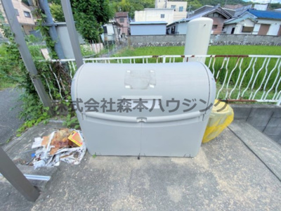 【その他共用部分】 | 　オレンジハイツ | 専用ごみ置き場です