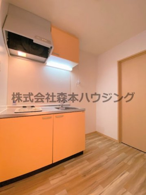 【キッチン】 | 　オレンジハイツ | キッチンでお料理をお楽しみください