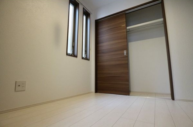 GRANDTIC HAPPY八田の寝室