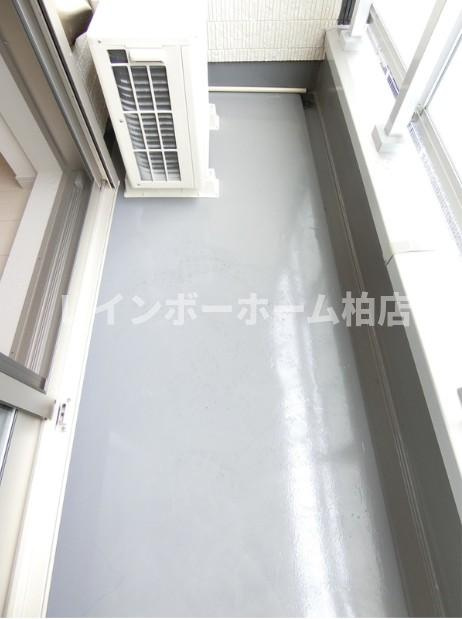 【仲介手数料：50％OFF】対象物件！のバルコニー|お洗濯にも便利なバルコニー付き