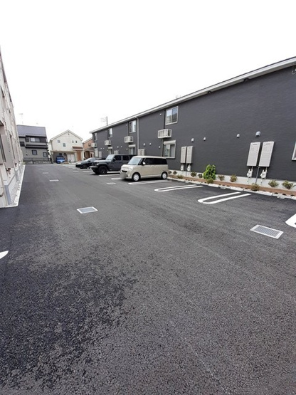 【駐車場】 | ジェルメブリーズⅡ