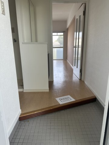 ライフコートの玄関