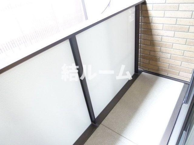 板橋区上板橋２丁目のアパートのバルコニー