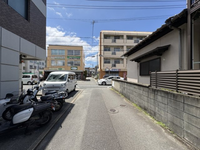 【前面道路含む現地写真】 | 春日市昇町１丁目３期（１号棟）