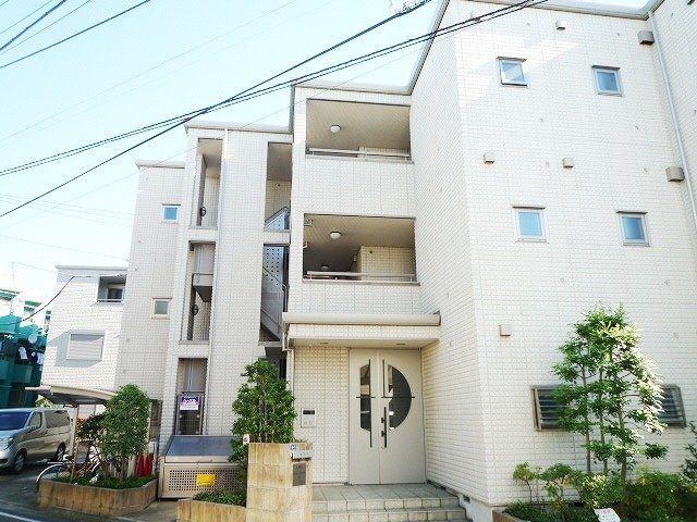 グリーンメゾン富士のエントランス