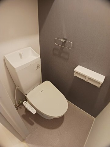 【トイレ】 | ソレイユ　ドゥ　ラペ | シンプルで使いやすいトイレです