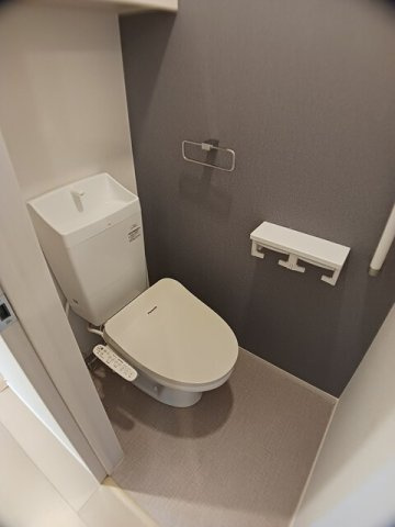 【トイレ】 | ソレイユ　ドゥ　ラペ | ゆったりとした空間のトイレです