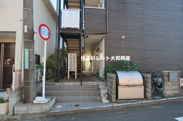 リブリ・Machida Courtのエントランス