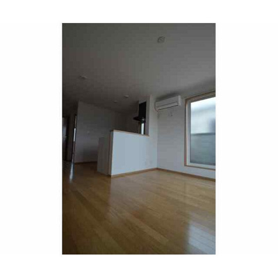 【居間・リビング】 | Forest　Maison　West | 12.6帖のきれいなLDK。