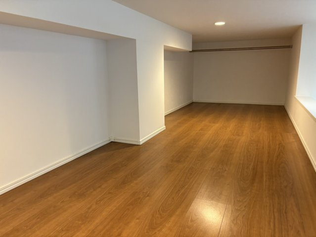 サンクス　東須磨の寝室