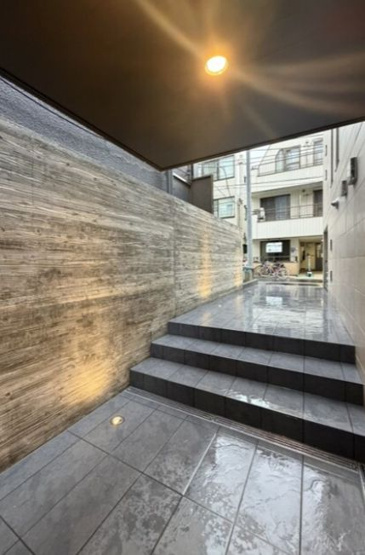 【エントランス】Ｔｈｅ　Ｒｅｓｉｄｅｎｃｅ　Ｉｃｈｉｇａｙａｄａｉｍａｃｈｉ
