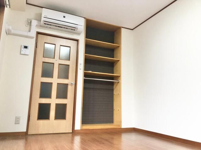 エルムの居間・リビング