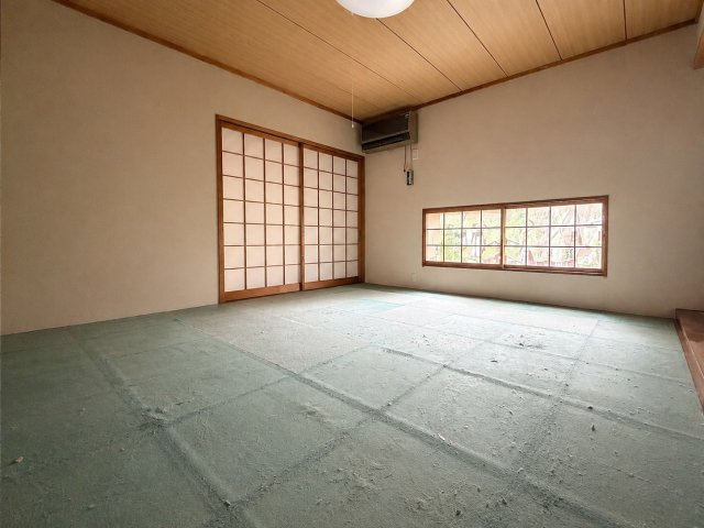 蒲生郡竜王町大字山面の和室