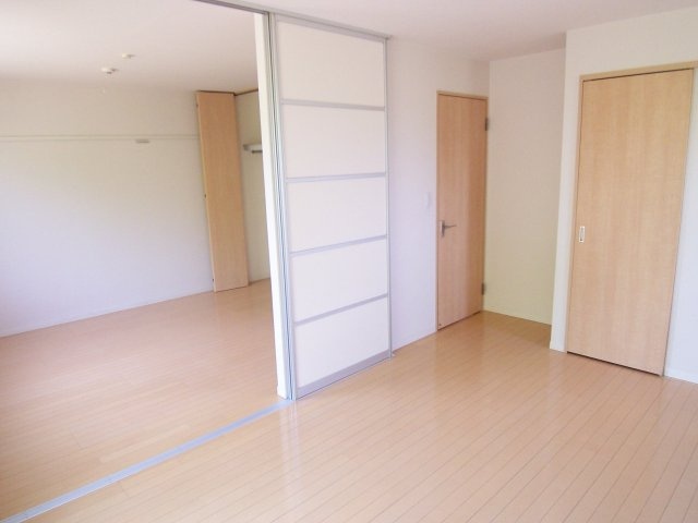 ルミエール割木の洋室|別部屋同一間取りのお写真となります。