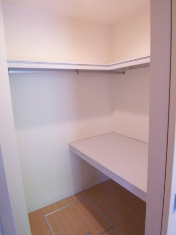 ルミエール割木の収納|別部屋同一間取りのお写真となります。