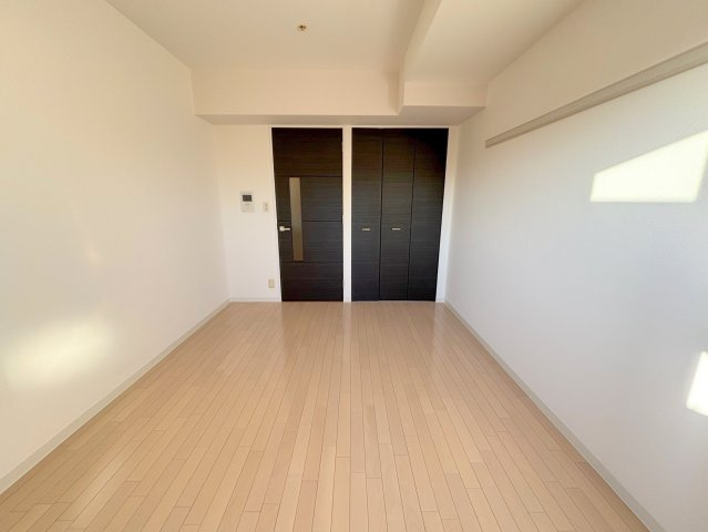プレサンス新大阪クレスタの洋室