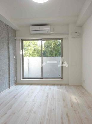 板橋区中台２丁目の賃貸マンションの居間・リビング