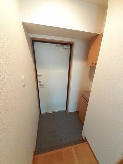 【玄関】 | MSビル | 明るい玄関です
