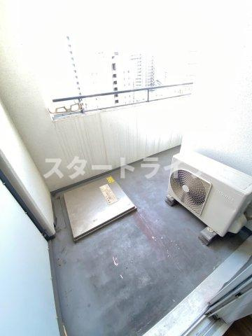 大阪市淀川区宮原１丁目の賃貸マンションのバルコニー